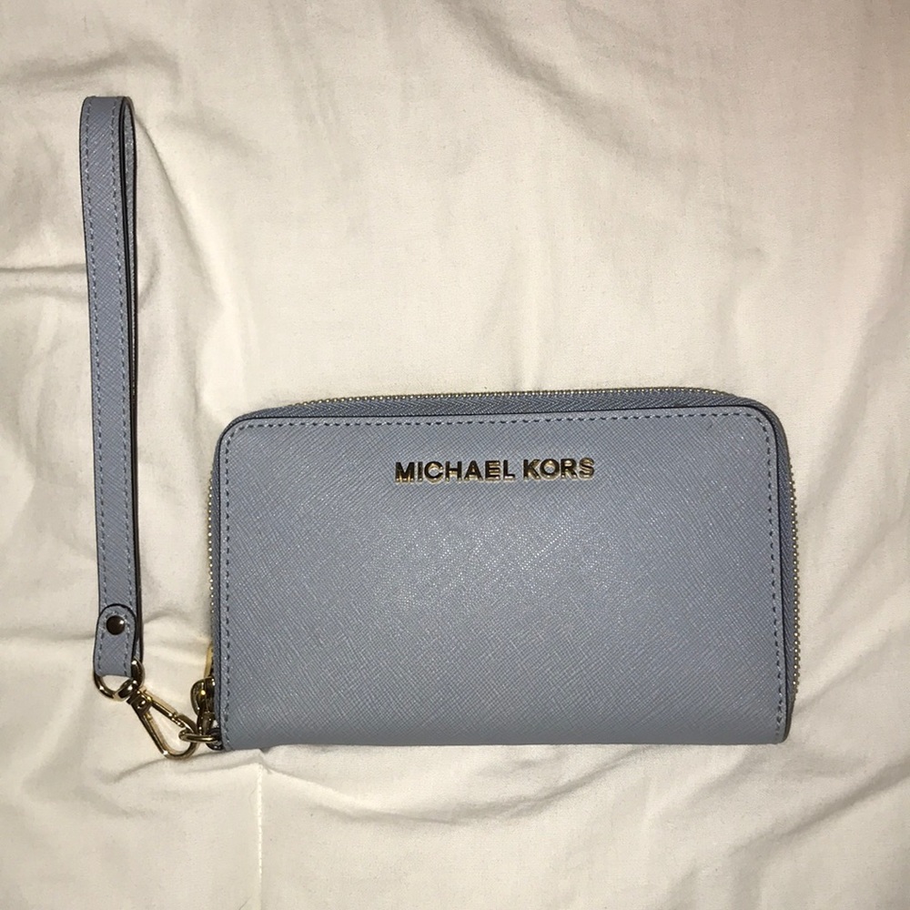 Michael Kors wallet / wristlet